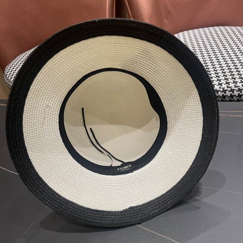 Fendi top hat (29)